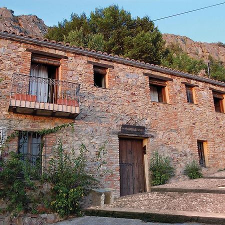 Alma De Villuercas Guest House Cabañas del Castillo Eksteriør bilde